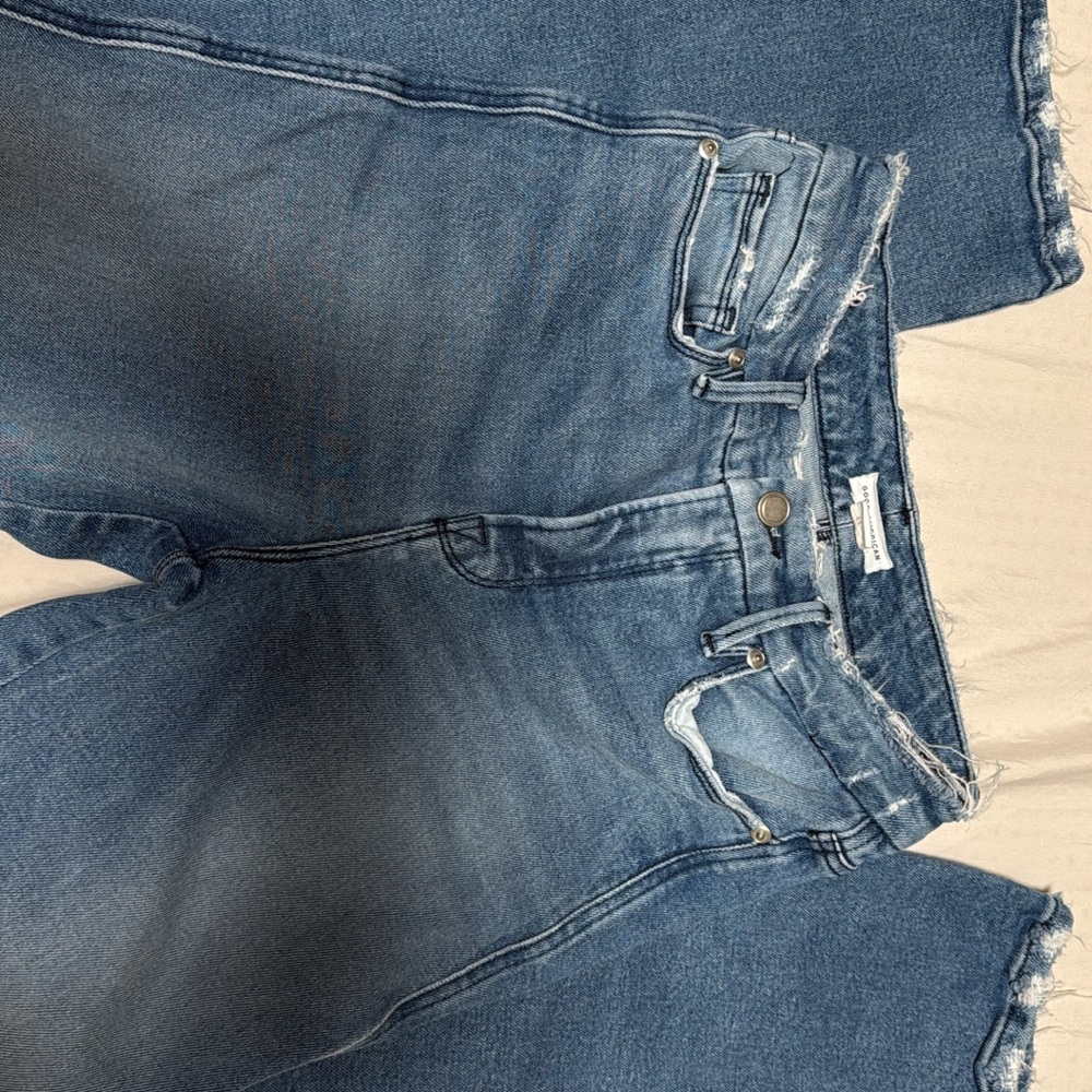 Good American women’s jeans 2/26